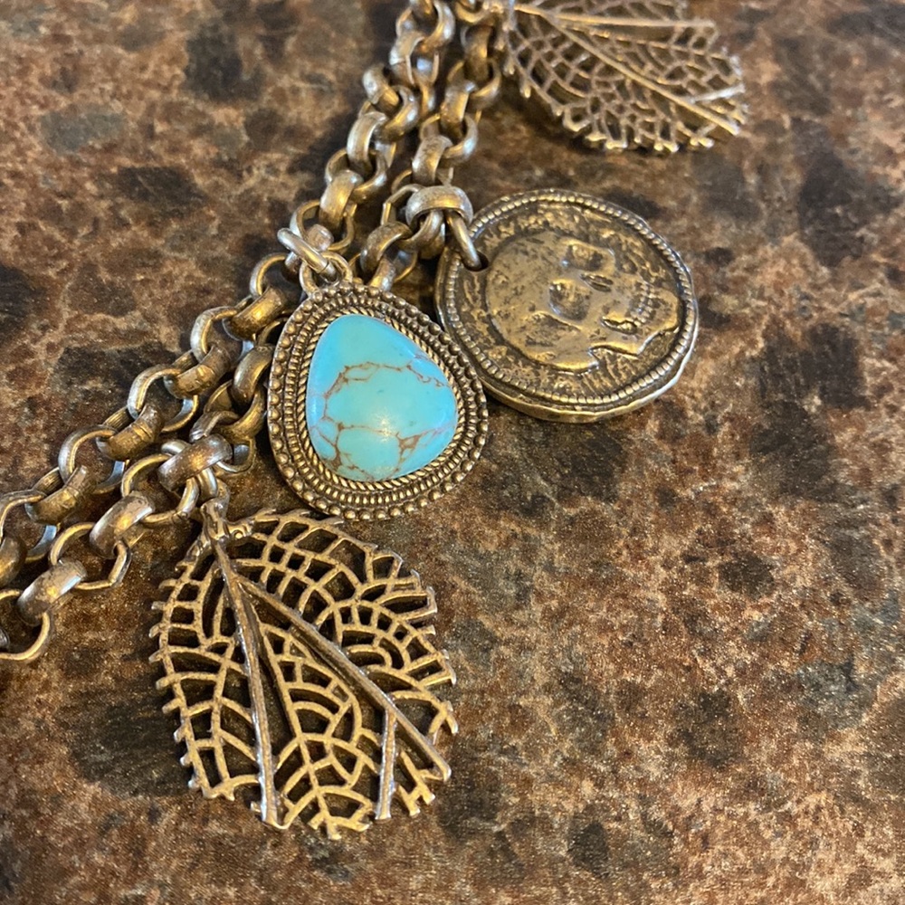 Lucky Brand Charm Bracelet Toggle Clasp with Turquoise and Skull - Picture 2 of 4